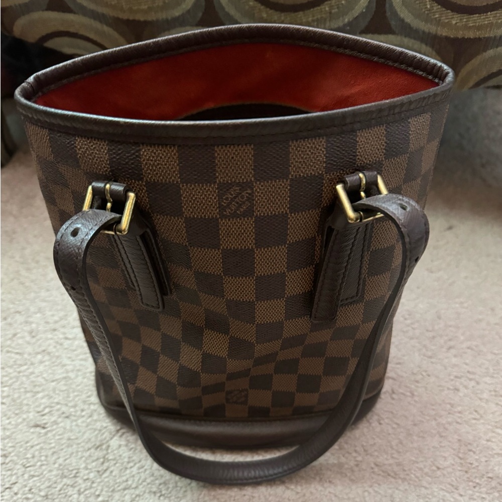Louis Vuitton bucket bag